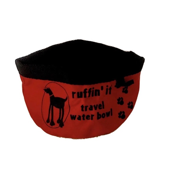 Red & Black Travel Pet Collapsible Water Bowl - Picture 1 of 7